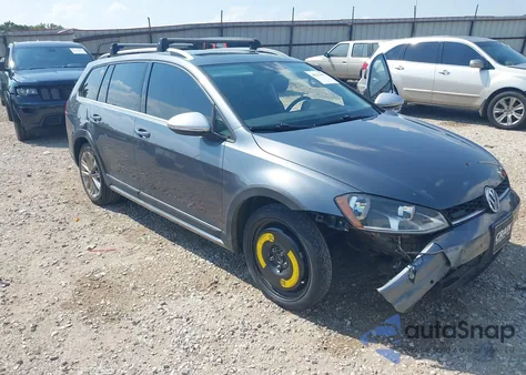 2017 Volkswagen Golf Alltrack Tsi Se z USA, uszkodzony, nr VIN 3VWH17AU0HM507206